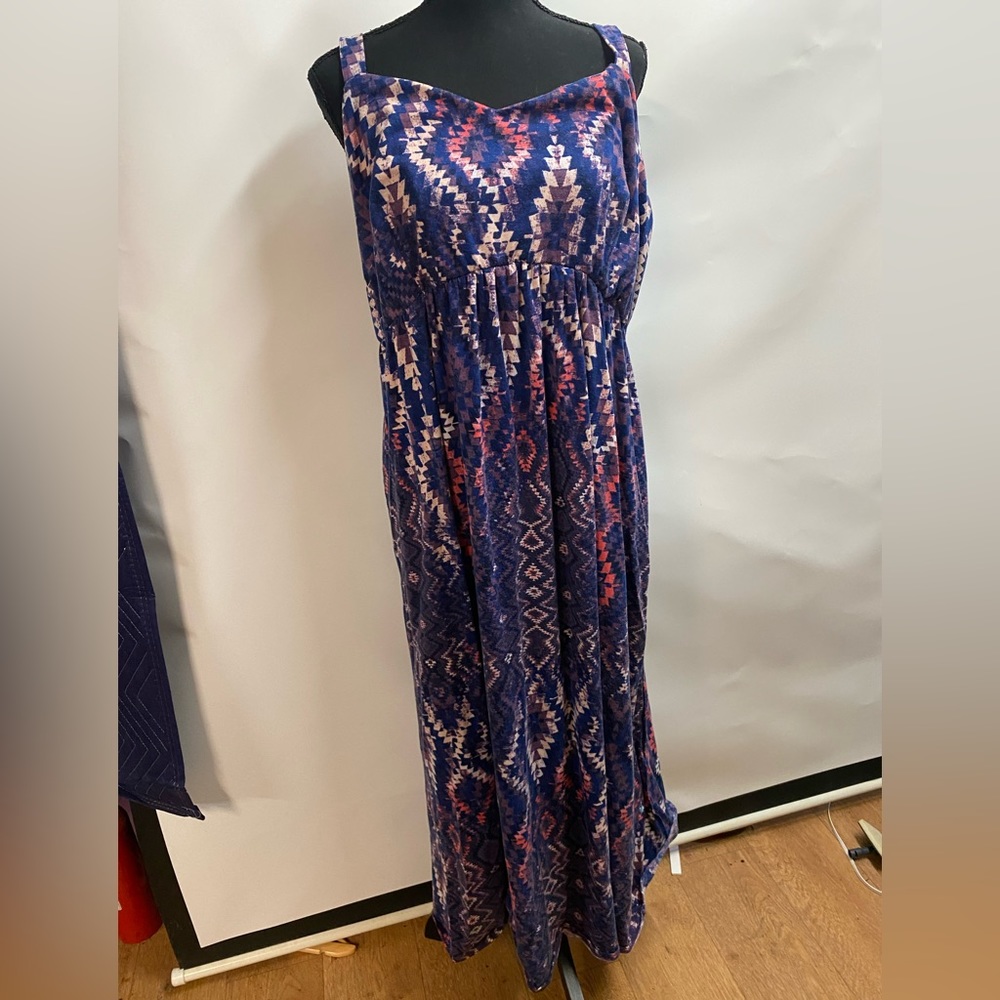EUC Summer Dress by Faded Glory
